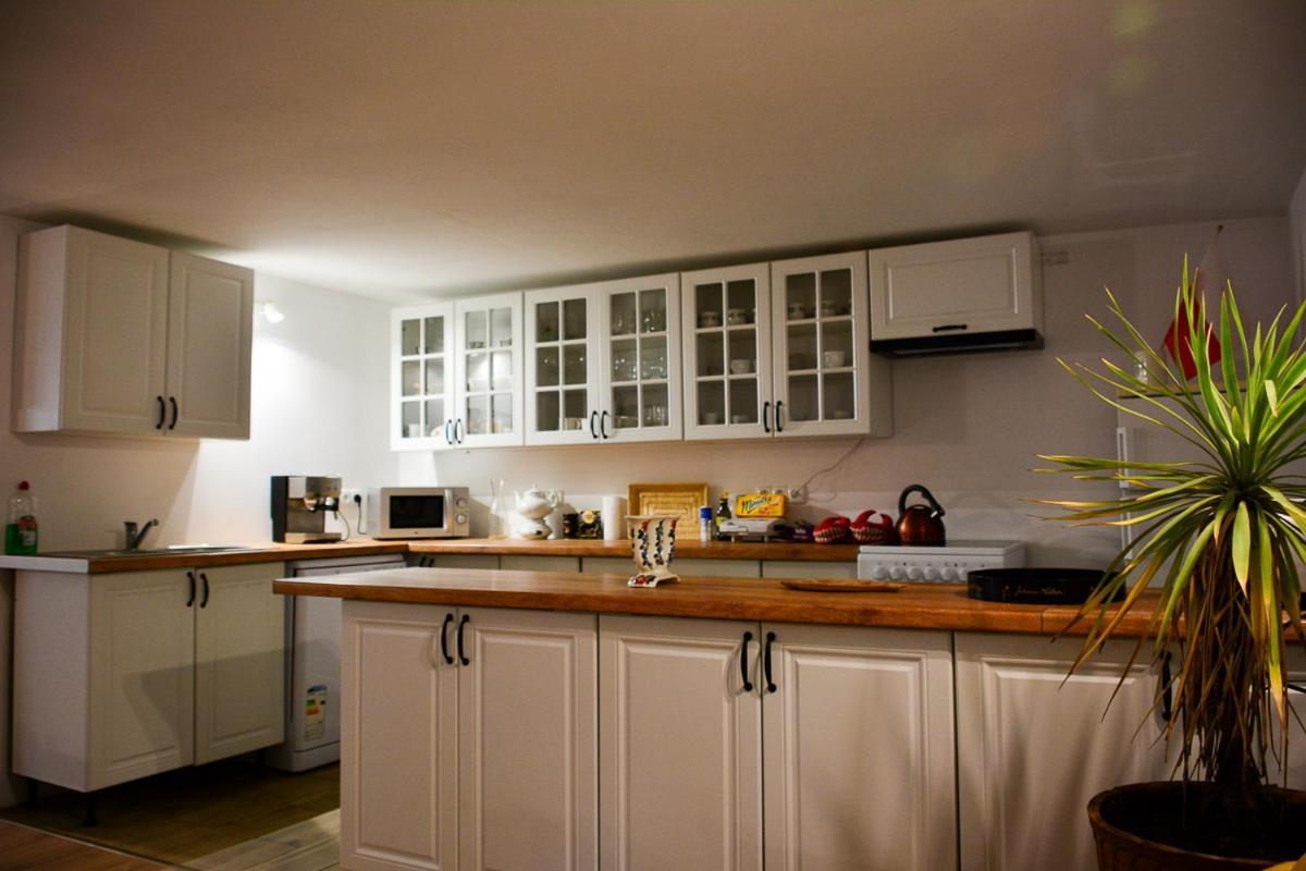 Apartamenty Argo Краков Экстерьер фото